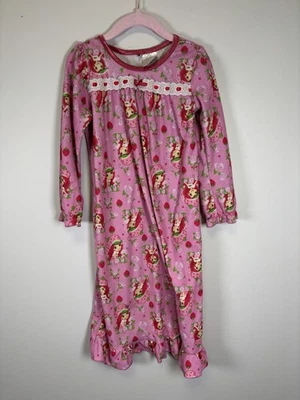Strawberry Shortcake Night Gown Size 5 Rip Ontop Collar Worn Fleece pJ - Image 1 of 4