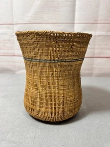 Handgefertigter kleiner Wowa Amazonas Korb Made in Venezuela von Ye’kwana Damen Vintage - Bild 1 von 10