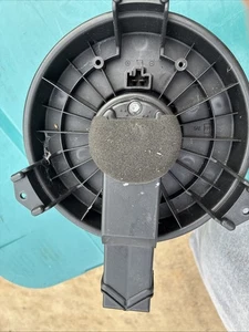 2013 2017 HONDA ACCORD SEDAN 2.4L BLOWER MOTOR OEM - Picture 1 of 5