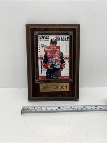 Jeff Gordon #24 NASCAR Las Vegas 2001 Winner Plaque 4.5” X 6.5” Used Cover