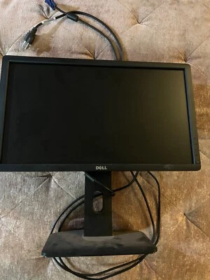 Dell P2212HB 21.5 inch Widescreen LCD Monitor - Image 1 of 4