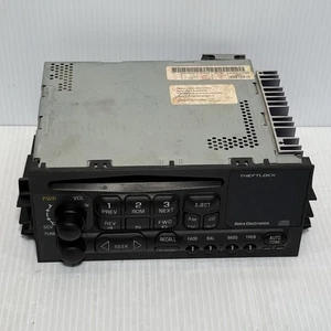 GMC Yukon Sierra Chevy Silverado Tahoe 1995-2002 fabricante de equipos originales radio AM FM reproductor de CD - Imagen 1 de 8