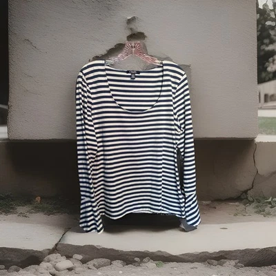 Chaps Women's Navy Striped Top Scoop Neck Long Flared Sleeve Size L - Image 1 of 4