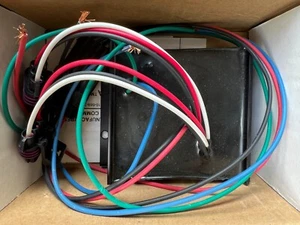SOUND-OFF 2-Outlet 25 Watt Signal Strobe Power Supply Aurora ETA225-P 12V Output - Picture 1 of 6