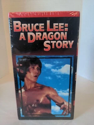 BRUCE LEE: A DRAGON STORY 1997 VHS BRUCE LEE FACTORY SEALED BRAND NEW VINTAGE - Image 1 of 4