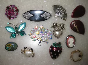 Lot 13 Pins Brooches Vintage Newer Artisan, Copper Rhinestone Cameo Crab Ceramic - Picture 1 of 13