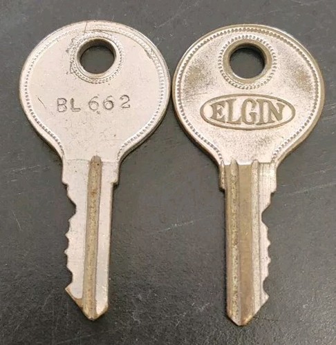 Set of 2 Vintage ELGIN Keys BL 662 | eBay