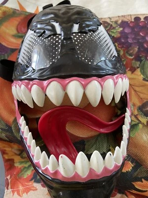 Halloween horror, scary tongue sticking out Plastic mask BOYS Pretend PlaY - Image 1 of 4