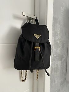 Prada Vintage Womens Black Nylon Buckle Backpack Bag Gold Chain Shoulder B4821