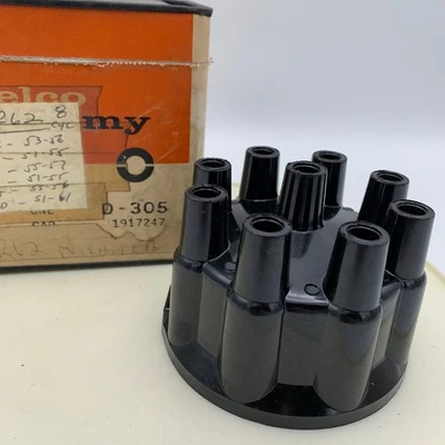 NOS Delco Remy 8 Cyl Distributor Cap D305 #1917247 1951-1969 GM various others  - Image 1 of 4