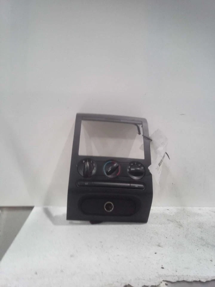 Temperature Control With AC Heated Mirrors Fits 04-08 FORD F150 PICKUP 127781 - Image 1 of 4