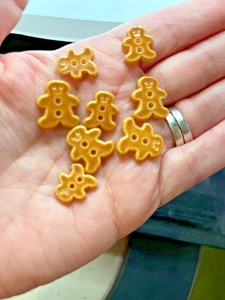 10 boutons plastique à coudre en forme de pain d'épice - couleur Carmel 5/8 et 11/16 NEUF - Photo 1/4