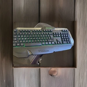 Blackweb Centaur Backlit RGB Gaming Keyboard Model BWA15HO108 USB Wired TESTED - Picture 1 of 5