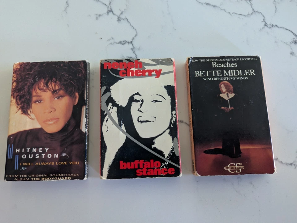 Cassette Singles Whitney Houston Bette Midler Neneh Cherry Beaches I Will Always Foto 1 de 3
