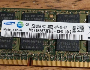 Samsung 2GB 2Rx8 PC3-8500s-07-10-F2 DDR3 Laptop Ram - Picture 1 of 5