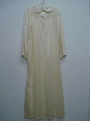 USA Made Nancy King Lingerie Soft Luster Nylon Robe Size Small Ivory #681Q - Image 1 of 4