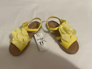 CAT AND JACK YELLOW FLOWER SANDAL LITTLE GIRLS SHOES SIZE 11 NEW - Picture 1 of 13