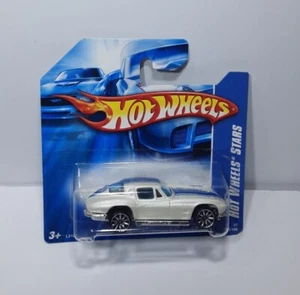 2008 Hot Wheels All Stars '63 Split Window Corvette White and Blue (Short Card) - Picture 1 of 4