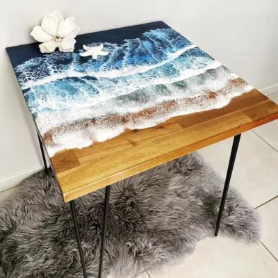 Mesa epoxi de resina oceánica, mesa oceánica borde vivo personalizada mesa auxiliar comedor Foto 1 de 4
