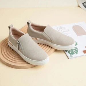 Comfyshoes Women's Fashion Sneakers - Picture 1 of 9