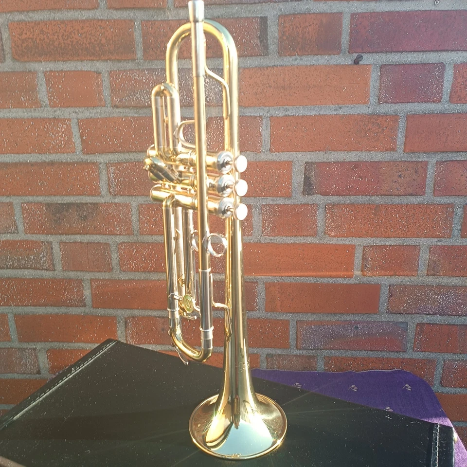 Trompete Holton ST 307 S, MF-Horn - Bild 1 von 4