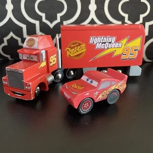 Disney Pixar Cars Wood Collection Mack Semi Hauler Truck and Lightning McQueen - Picture 1 of 15