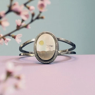 Pulseira de prata vintage com incrustação de cena de praia cena tropical - Imagem 1 de 4