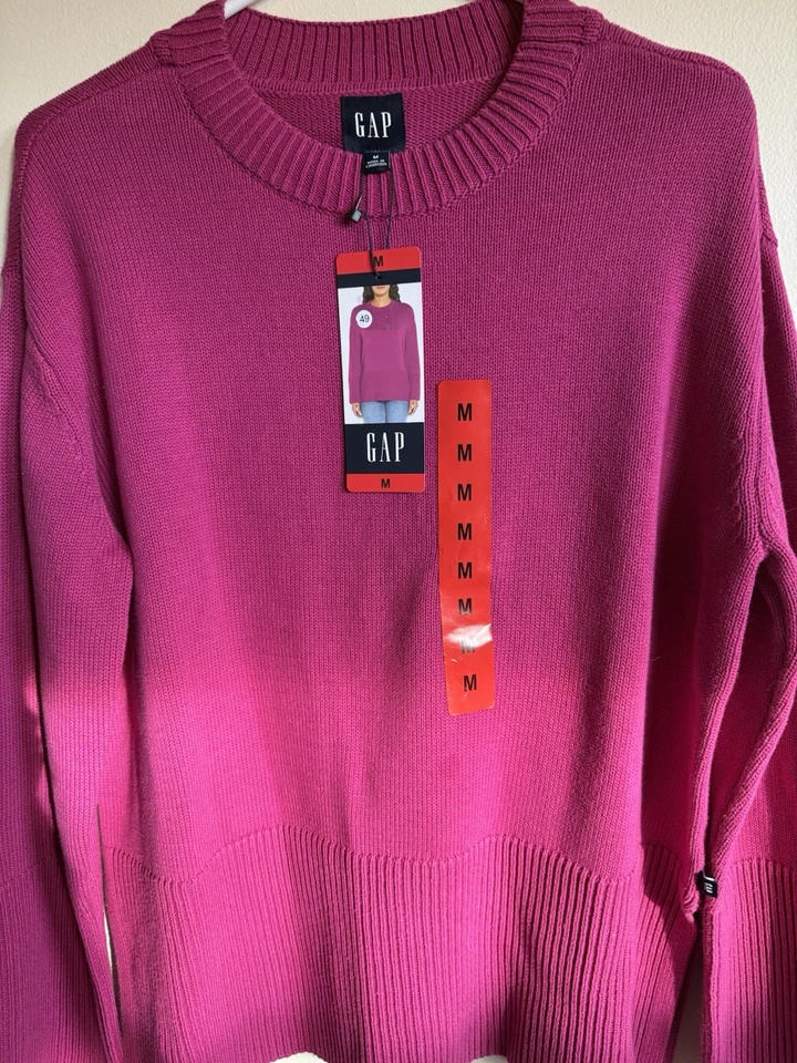 GAP RITZY PINK CashSoft Crewneck Sweater SIZE M LONG SLEEVE  - Image 1 of 1