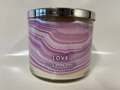 Bath & Body Works 3-Docht-Duftkerze "LOVE" - Bild 1 von 2