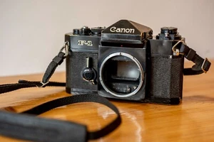 🔥 Canon F1 Old 🔥 - Photo 1/6