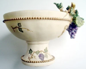 ONE CASA ELITE FRUIT VASE, DESIGNED BY M. VALENTI *** UN VASE À FRUIT CASA ÉLITE - Picture 1 of 8