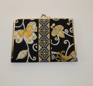 Vera Bradley Photo Album Yellow Bird Hugs N Kisses Black Yellow White Retired - Picture 1 of 10