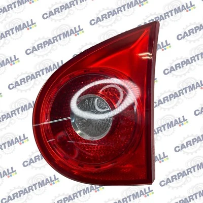 Luz trasera interior trasera derecha Volkswagen GTI 2006-2009 1K6-945-094-E fabricante de equipos originales Foto 1 de 4