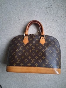 Louis Vuitton Alma PM Monogram - Lovely vintage condition! *REDUCED!!!* - Picture 1 of 19