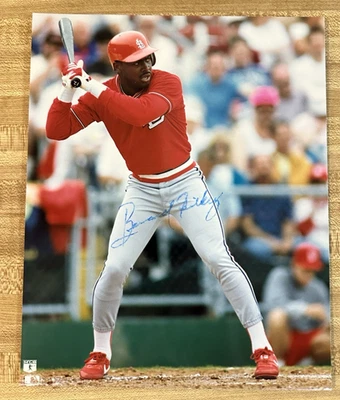 Foto autografiada de béisbol de Bernard Gilkey de los Cardenales de San Luis Foto 1 de 3