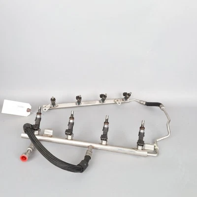 2008-2013 BMW M3 S65 Fuel Injection Rail With Injectors OEM Used Foto 1 de 4