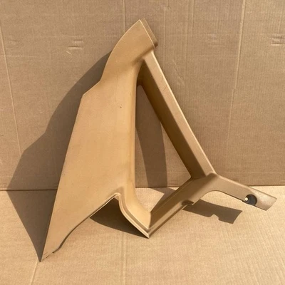 Tapilar trasero izquierdo Volvo 940 sedán marrón 3527703 Foto 1 de 4