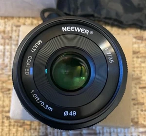 Neewer 35mm F1.7 Large Aperture APS-C Manual Focus Prime Fixed Camera Lens - Picture 1 of 4