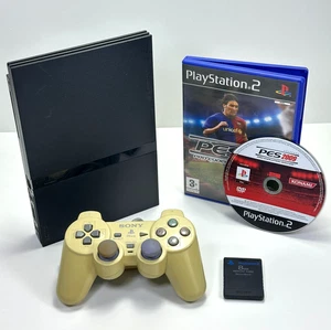 PlayStation 2 Slim PS2 SONY CONSOLE + CAVI CONTROLLER  MEMORY CARD E GIOCO - PAL - Foto 1 di 10