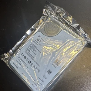 Seagate IronWolf 12TB 7200RPM SATA 6Gb/s 256MB 3.5" NAS Hard Drive ST12000VN0007 - Picture 1 of 4
