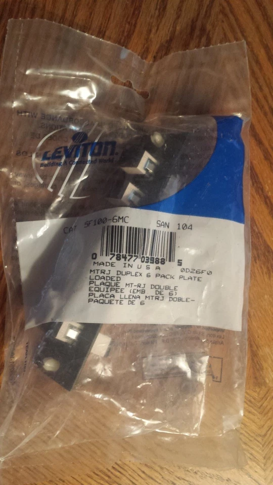 Leviton 6-Pack MT-RJ Coupling Fiber Optic Patch Panel Plate 12-Fiber 5F100-6MC  - Image 1 of 3