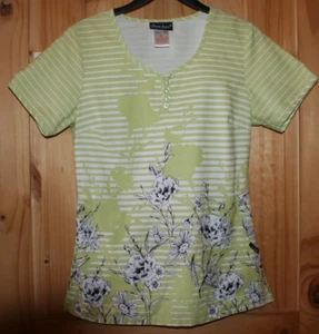 Cherokee  SCRUB TOP  size XS   fancy style!   Pretty & Unique  prints!    *008 - Picture 1 of 5