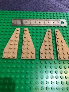 LEGO 4 x DARK TAN Space / Star Wars Delta Wing Section 8 x 3 Wedge Plate 2 PAIRS - Picture 1 of 3