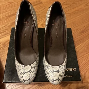 B Makowsky Brown/White Snake Print Round Toe Stiletto Heels Sz 8.5m - Picture 1 of 3