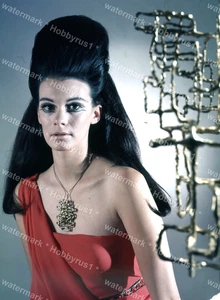 Sexy Fashion Model Necklace Big Hair Vtg 1969 Original 120mm Photo Transparency - Picture 1 of 2