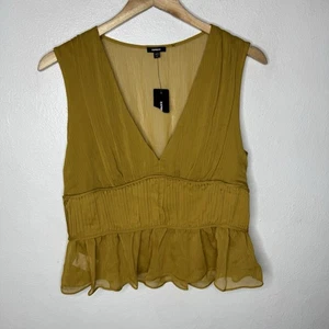 New Express V-neck Yellow gold Ruffle Sleeveless Top Womens Medium Pleated Tank - Picture 1 of 9