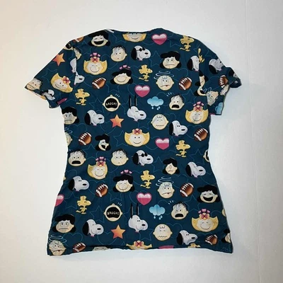 Peanuts Women Scrub Top Size Small/w  Green Background Patterned - Image 1 of 4