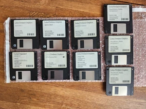 Lotus 1.0 Freelance Graphics and Organizer - 3.5" Floppy Set of 9 Disks - Picture 1 of 8