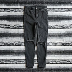 American Eagle Sz 8 Curvy Super High Rise Strech Jegging Jeans Black Distressed - Picture 1 of 21