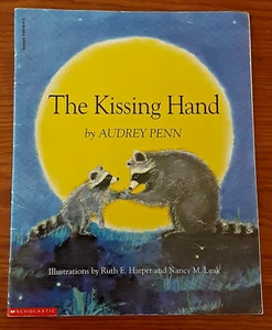 The Kissing Hand by Audrey Penn vtg PB 1998 scholastic paperback childrens kids - Picture 1 of 6